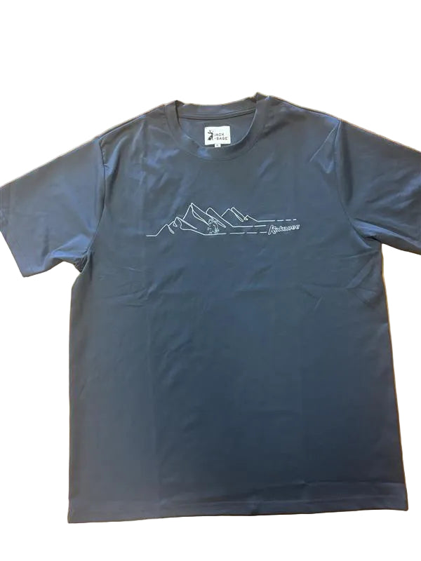 Jack and Sage T Shirt Sask on Mountain walk